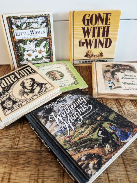 Classic Book Coaster Set